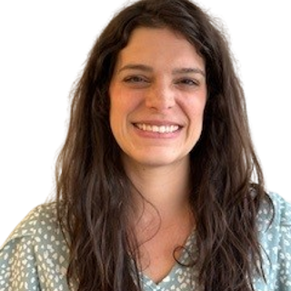 Julia_Lombard-removebg-preview