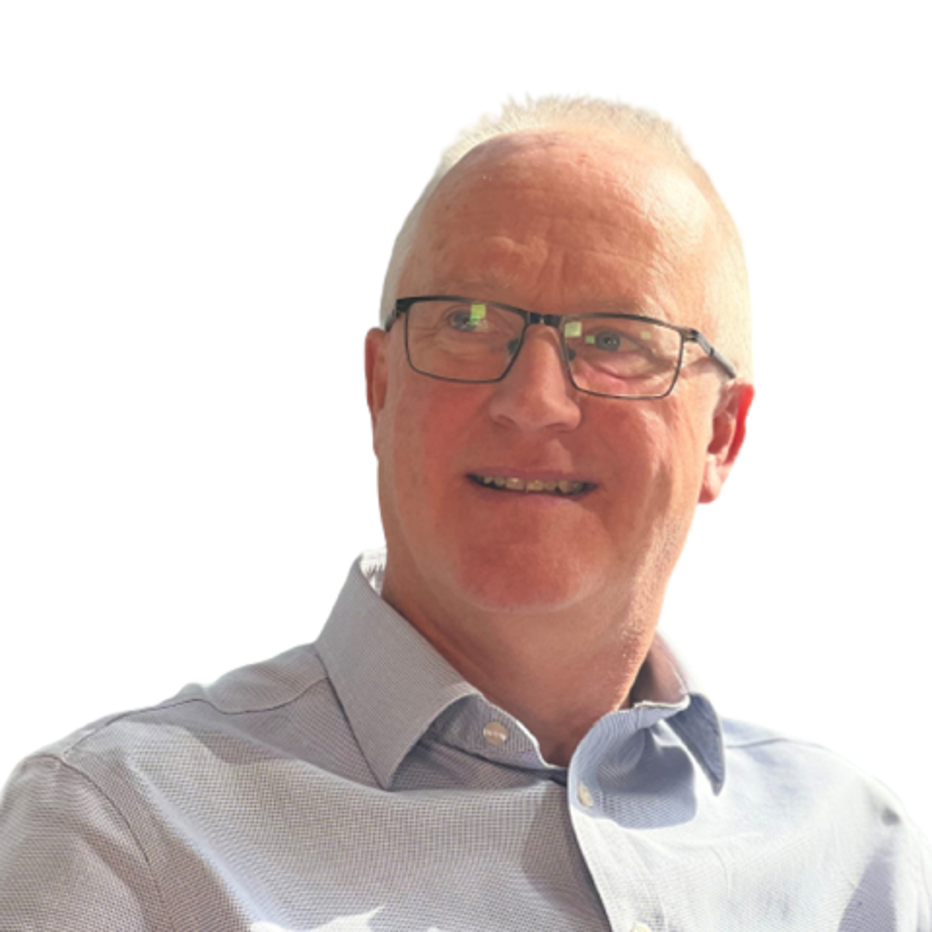 Headshot of Andrew Duxbury