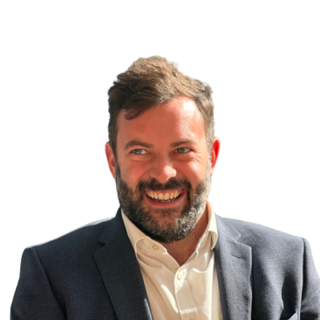 Headshot of Angus Findlay