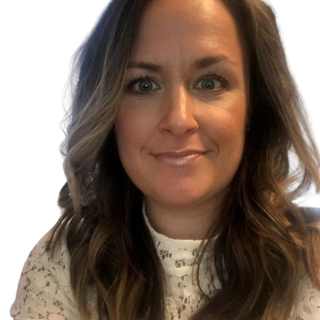 Headshot of Annika Holsten