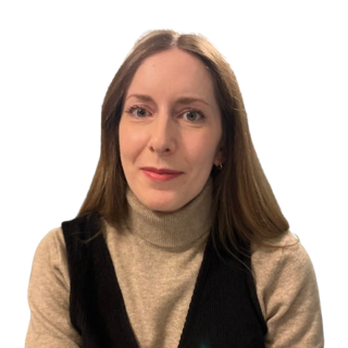 Headshot of Louise Beckett