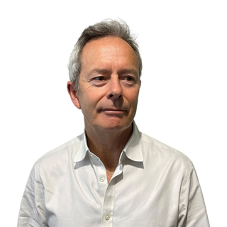 Headshot of Matthew Norris